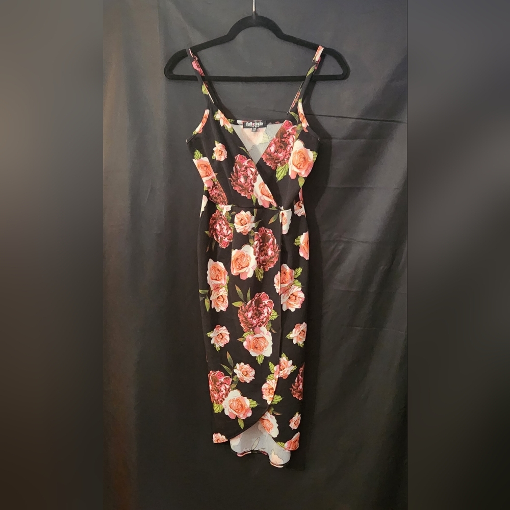 Full Circle Floral Surplice Midi Dress Size M - Picture 11 of 13